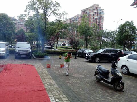 恭喜博進(jìn)員工又添新車